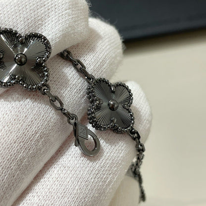 [Clover]CLOVER 5 MOTIF BLACK BRACELET