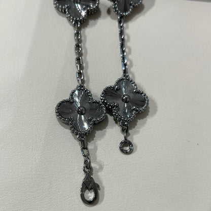 [Clover]CLOVER 5 MOTIF BLACK BRACELET