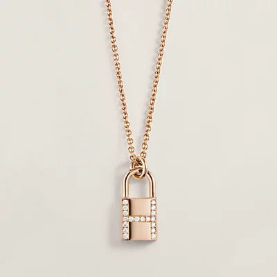 [Clover]HM ADVANCED NICHE LOCK HEAD NECKLACE DIAMONDS
