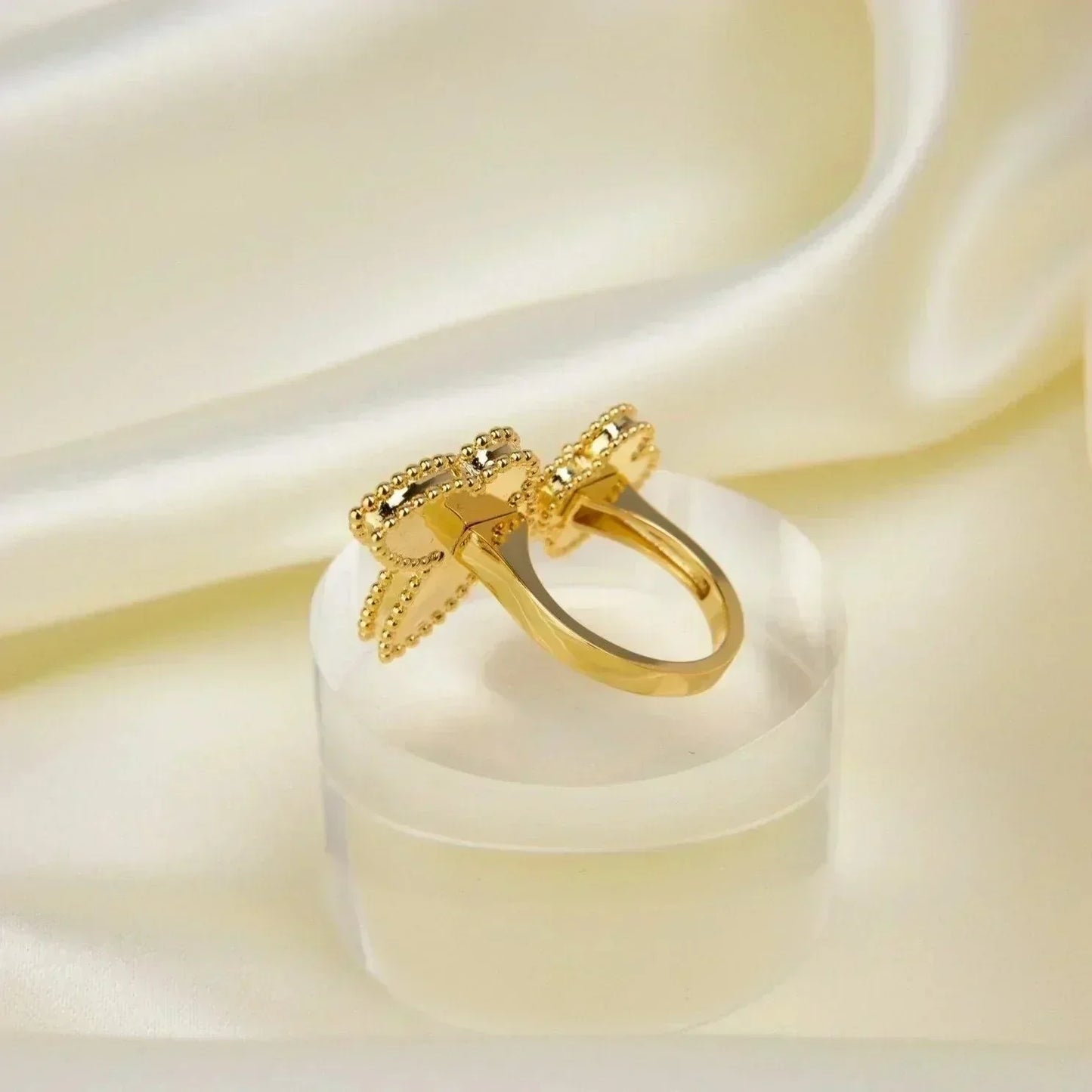 [Clover]LUCKY BETWEEN THE FINGER RING