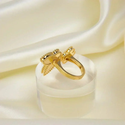 [Clover]LUCKY BETWEEN THE FINGER RING
