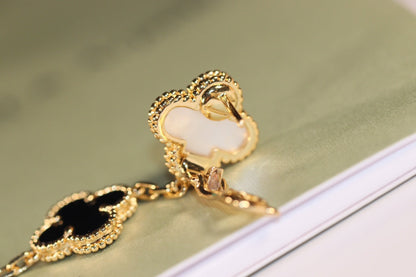 [Clover]CLOVER EARRINGS GOLD ONYX MOP 3 MOTIF