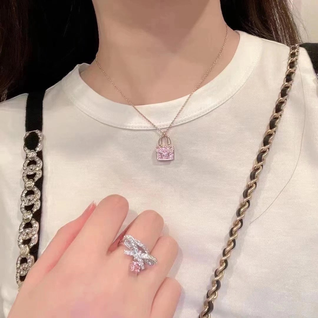 [Clover]CONSTANCE PEDANT PURPLE DIAMOND NECKLACE