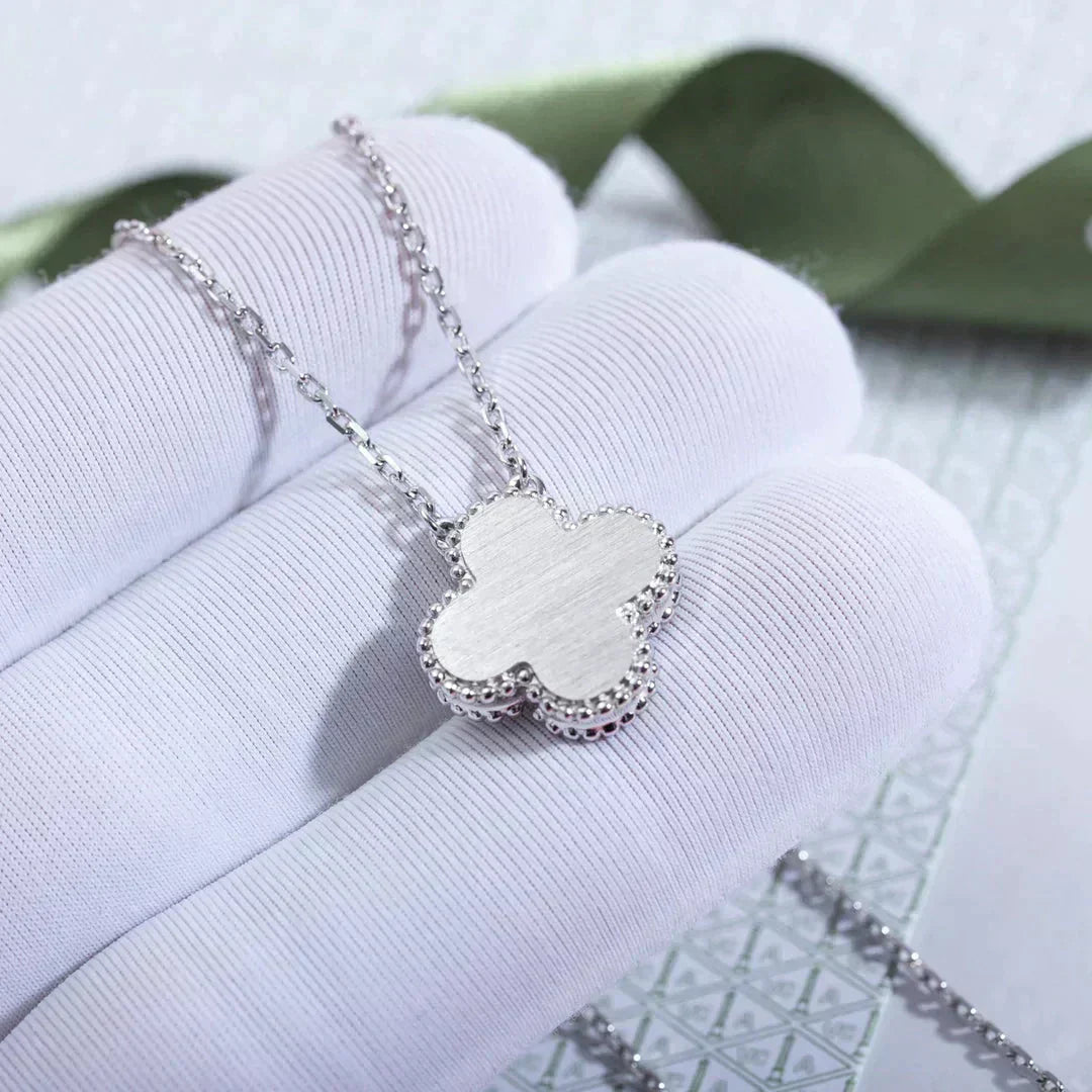 [Clover]CLOVER  15MM DIAMOND LASER NECKLACE SILVER