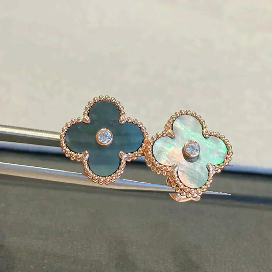 [Clover]CLOVER MEDIUM 1 MOTIFS GRAY MOP  DIAMOND EARRINGS