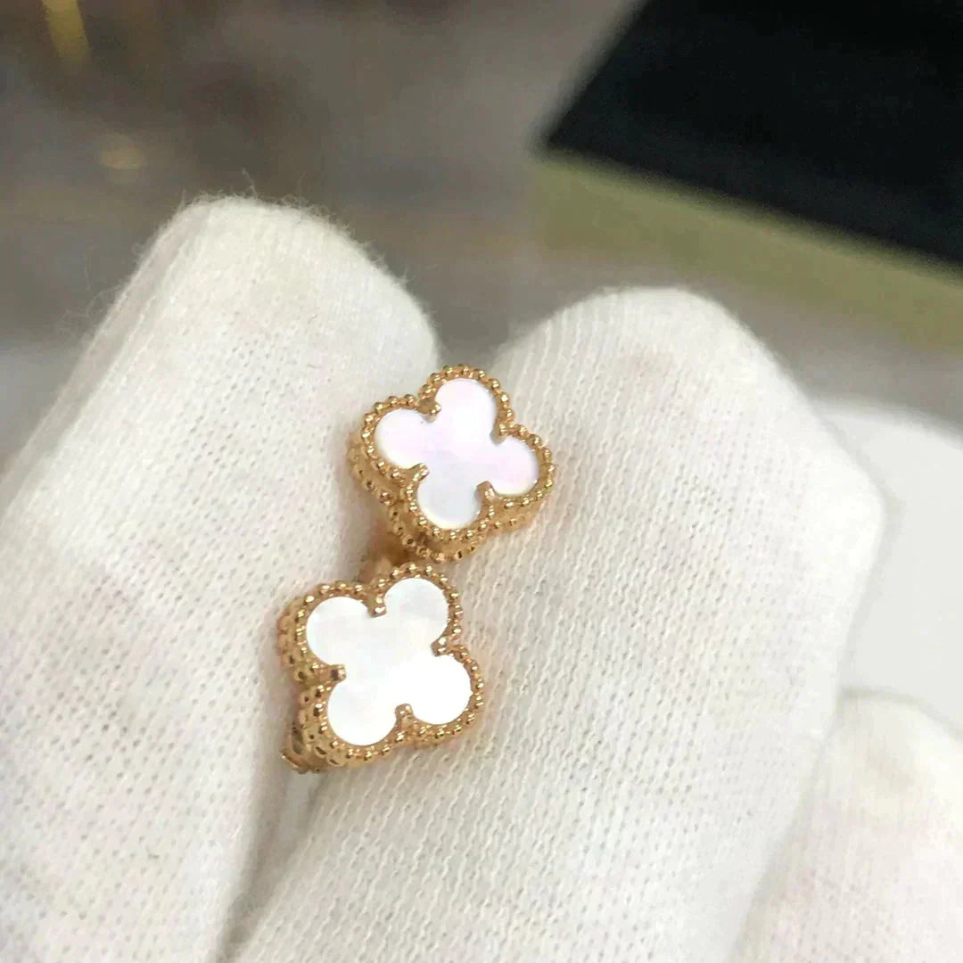 [Clover]CLOVER MINI 9.5MM WHITE MOP EARRINGS