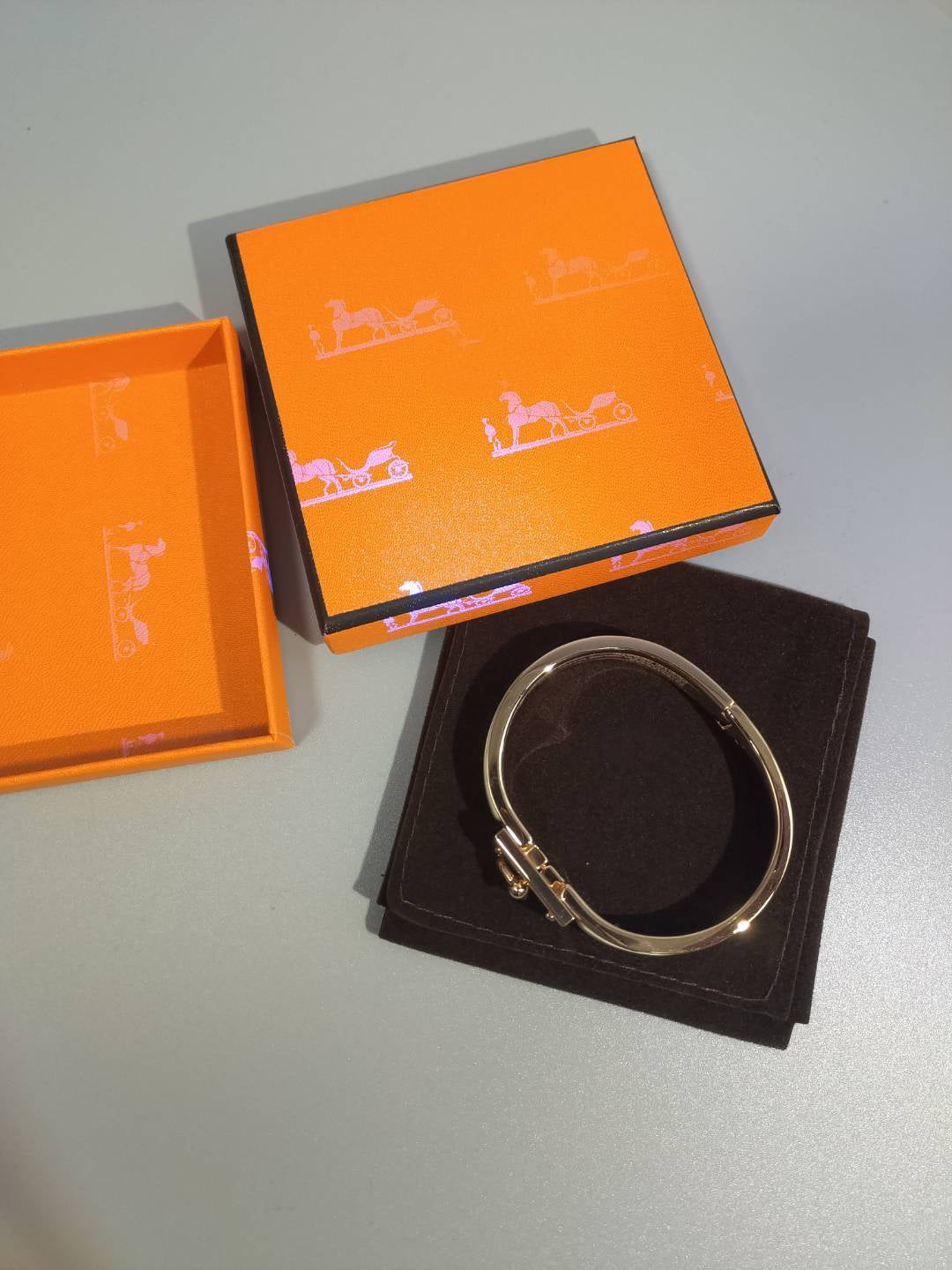 [Clover]H ORANGE BRACELET