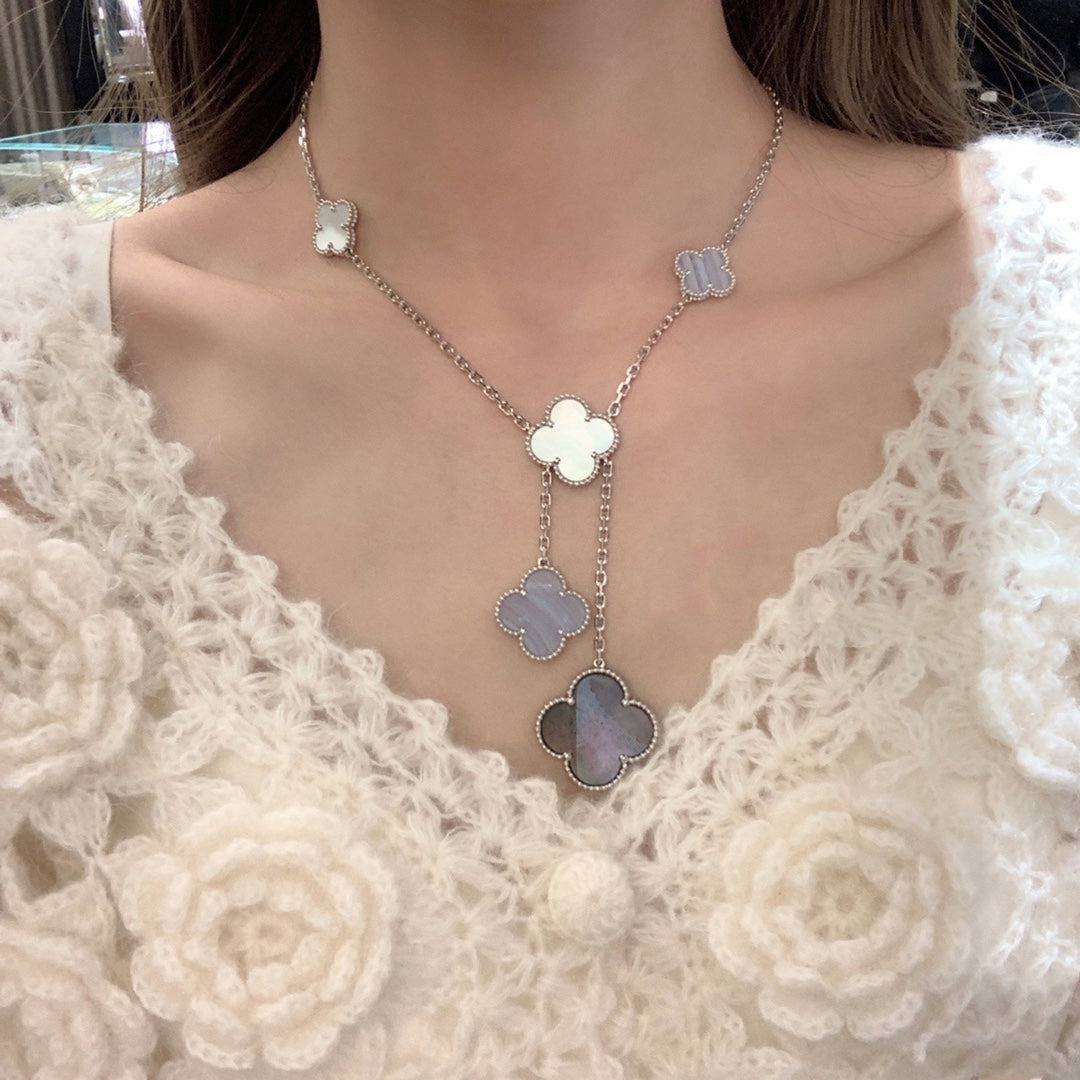 [Clover]CLOVER MOP CHALCEDONY NECKLACE SILVER 6 MOTIF
