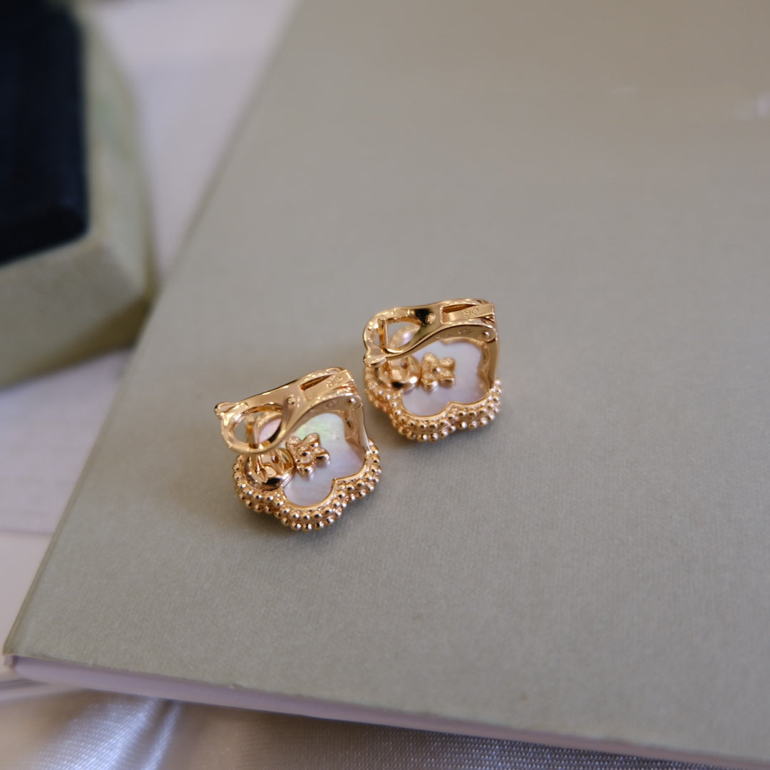 [Clover]LUCKY PINK GOLD WHITE MOP EARRINGS