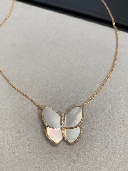 [Clover]BUTTERFLY GOLD MOP DIAMOND NECKLACE