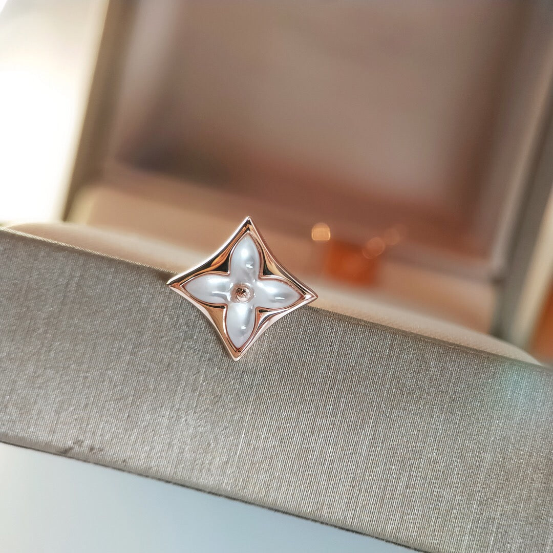 [Clover]STAR MOP PINK GOLD EARRINGS