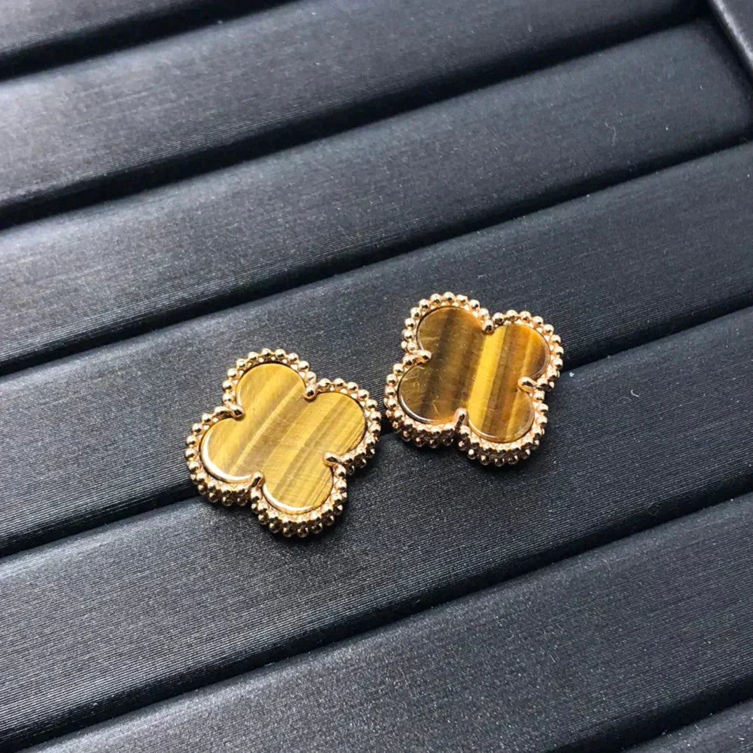 [Clover]CLOVER MEDIUM 1 MOTIFS TIGER EYE EARRINGS