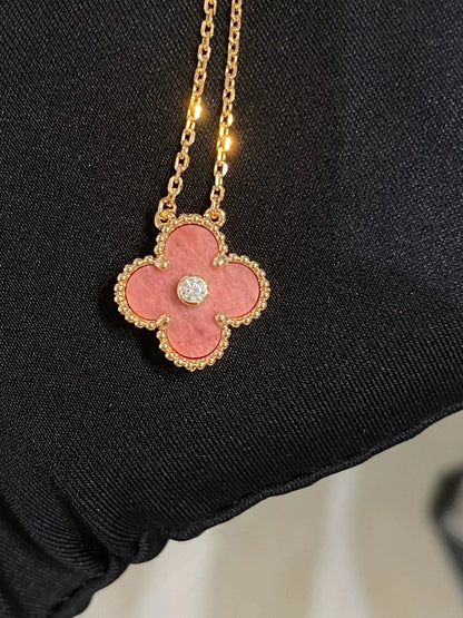 [Clover]CLOVER 15MM DIAMOND RHODONITE NECKLACE