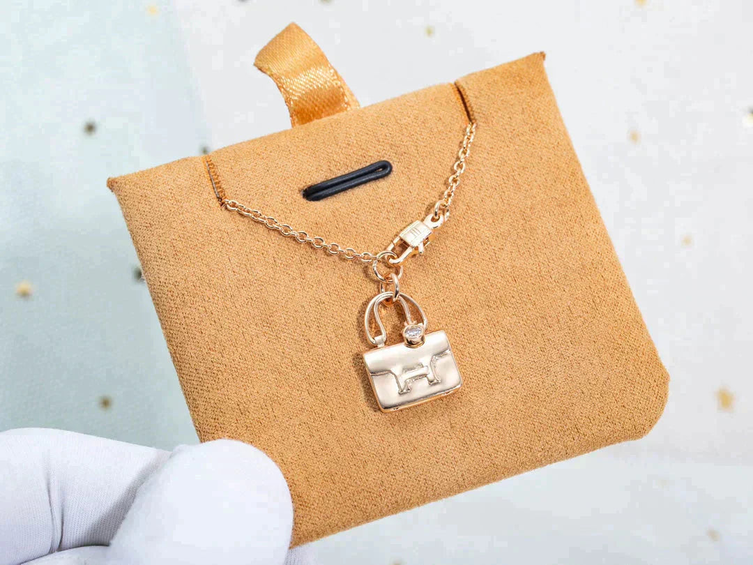 [Clover]AMULETTE PEDANT ROSE GOLD NECKLACE