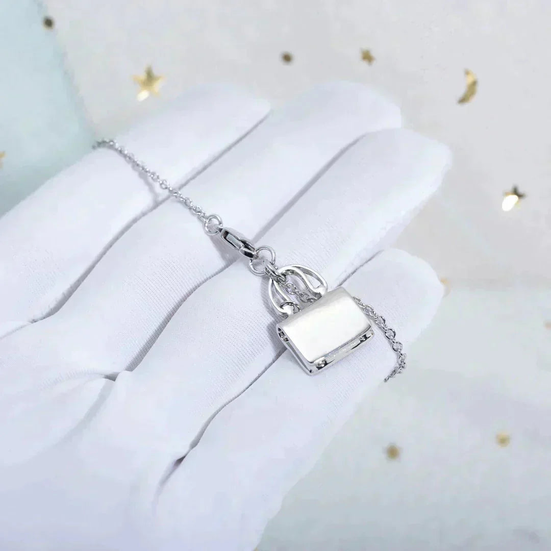 [Clover]AMULETTE PEDANT SILVER NECKLACE