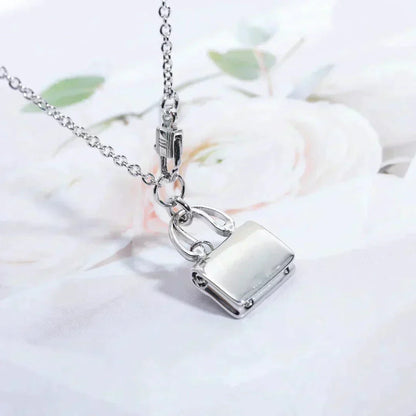 [Clover]AMULETTE PEDANT SILVER NECKLACE