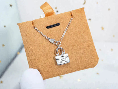 [Clover]AMULETTE PEDANT SILVER NECKLACE