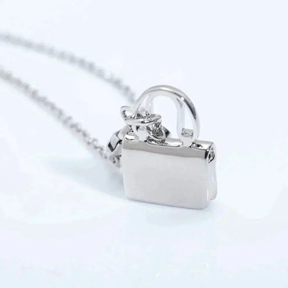 [Clover]AMULETTE PEDANT SILVER NECKLACE