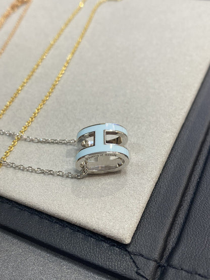[Clover]POP H LIGHT BLUE NECKLACE