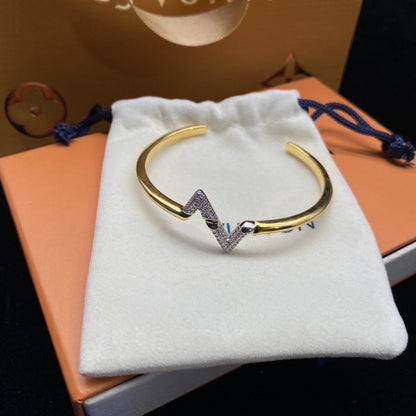 [Clover]VOLTE UPSITE DOWN DIAMOND GOLD OPEN BRACELET