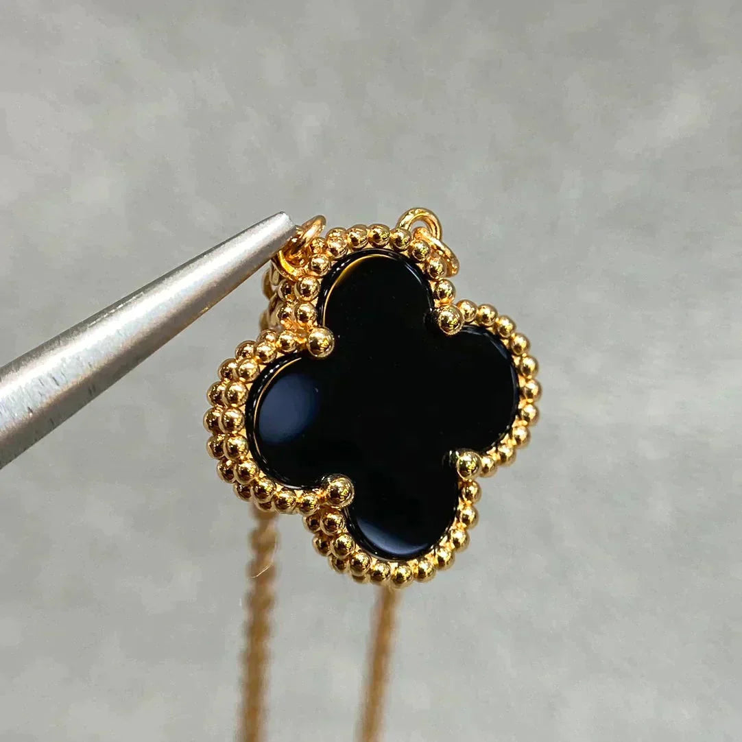 [Clover]CLOVER 15MM BLACK ONYX SINGLE FLOWER NECKLACE
