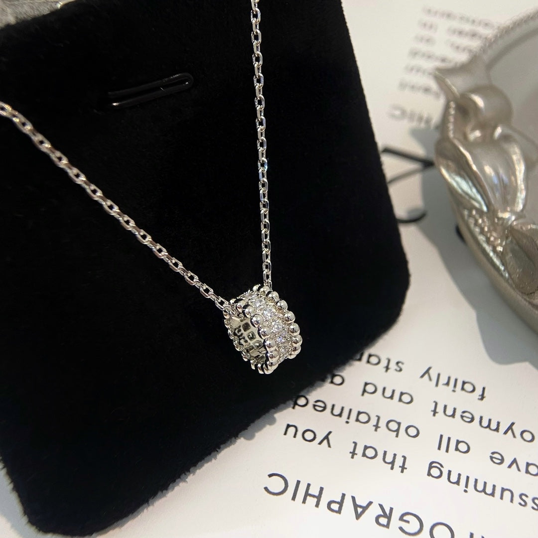 [Clover]PERLEE DIAMOND NECKLACE