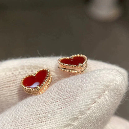 [Clover]HEART CARNELIAN STUD EARRINGS