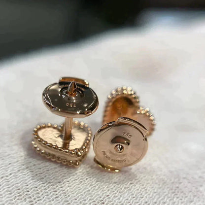 [Clover]HEART CARNELIAN STUD EARRINGS
