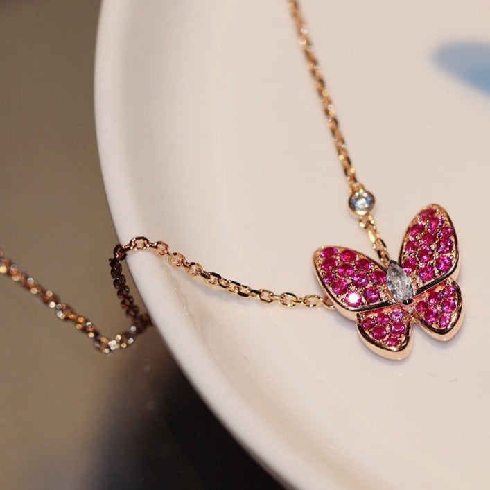 [Clover]BUTTERFLY RED DIAMOND ROSE GOLD NECKLACE