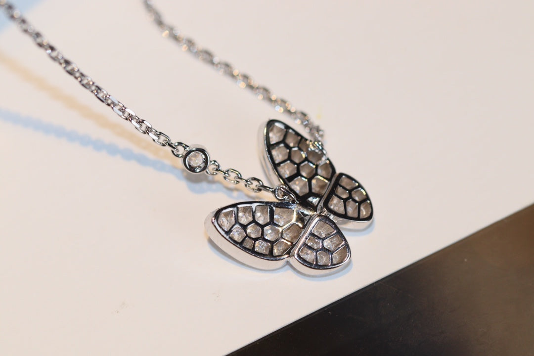 [Clover]BUTTERFLY DIAMOND NECKLACE