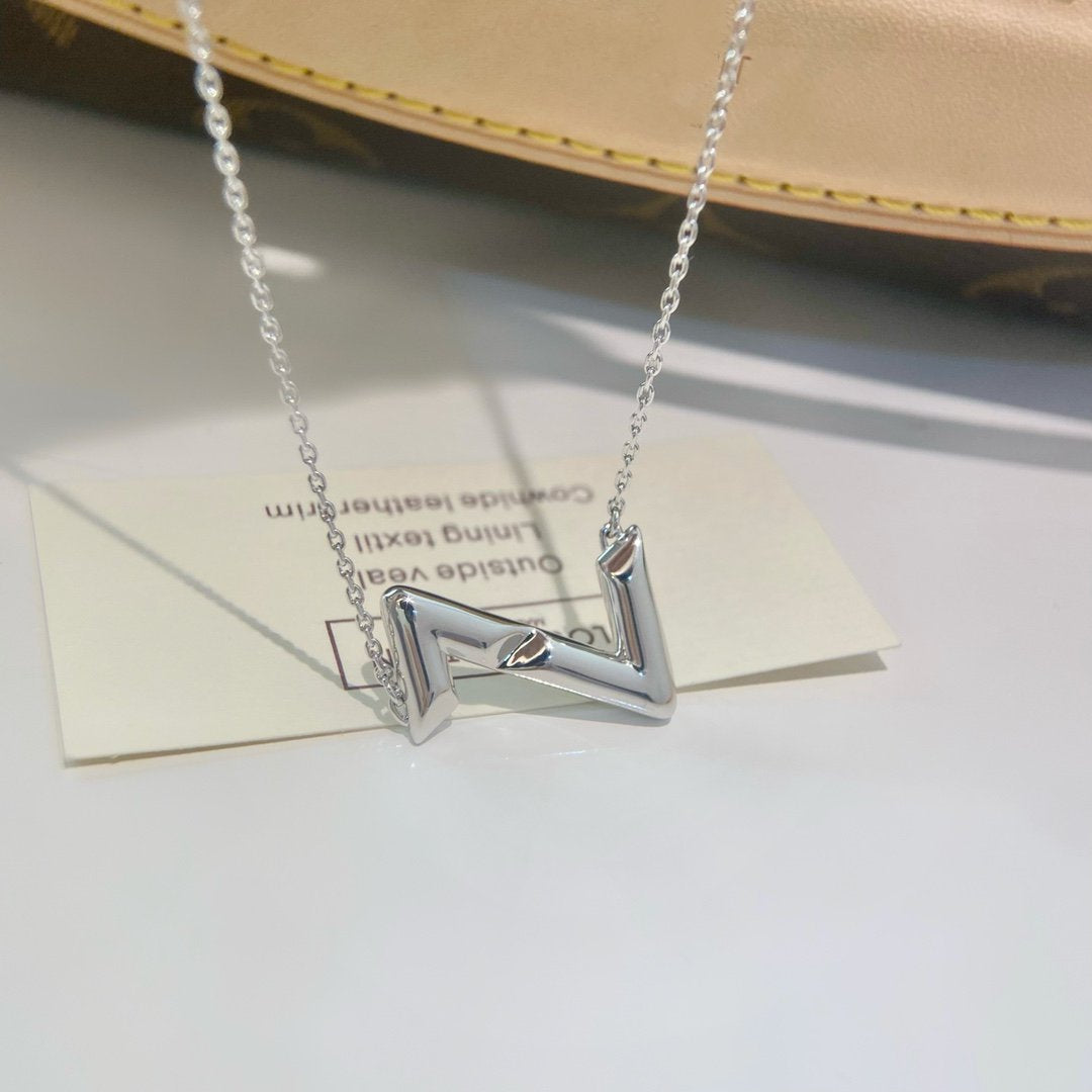 [Clover]VOLTE UPSIDE DOWN NECKLACE