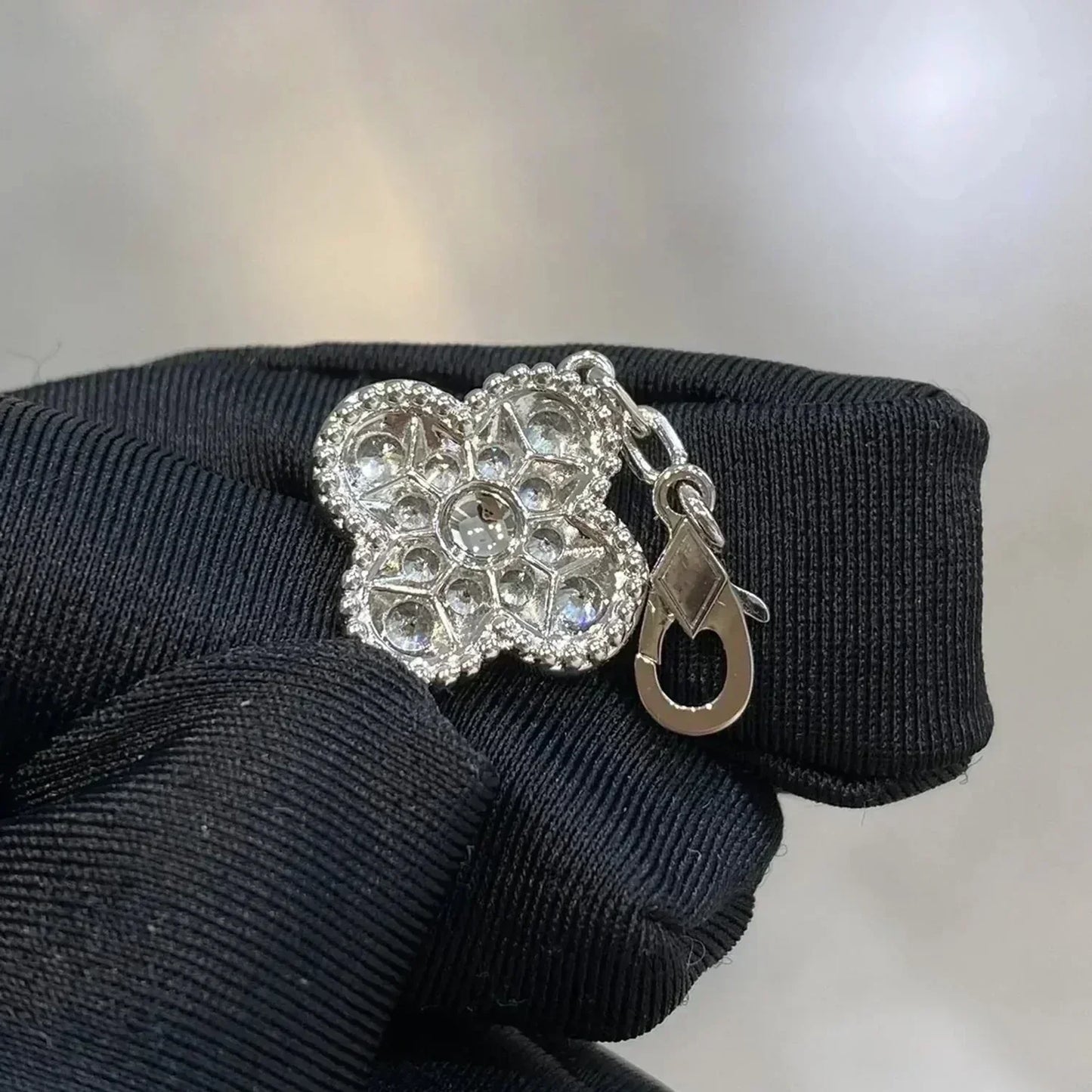 [Clover]CLOVER 5 MOTIFS  DIAMOND BRACELET SILVER