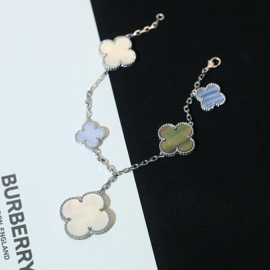 [Clover]CLOVER BRACELET 5 MOTIFS MOP CHALCEDONY SILVER