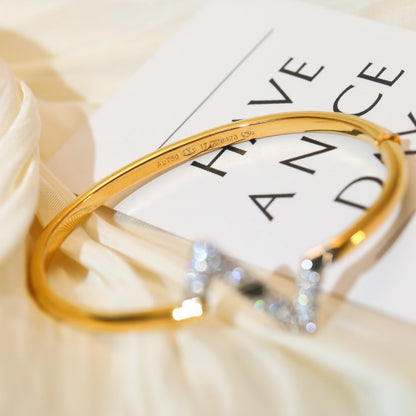 [Clover]VOLTE UPSITE DOWN GOLD DIAMOND BRACELET