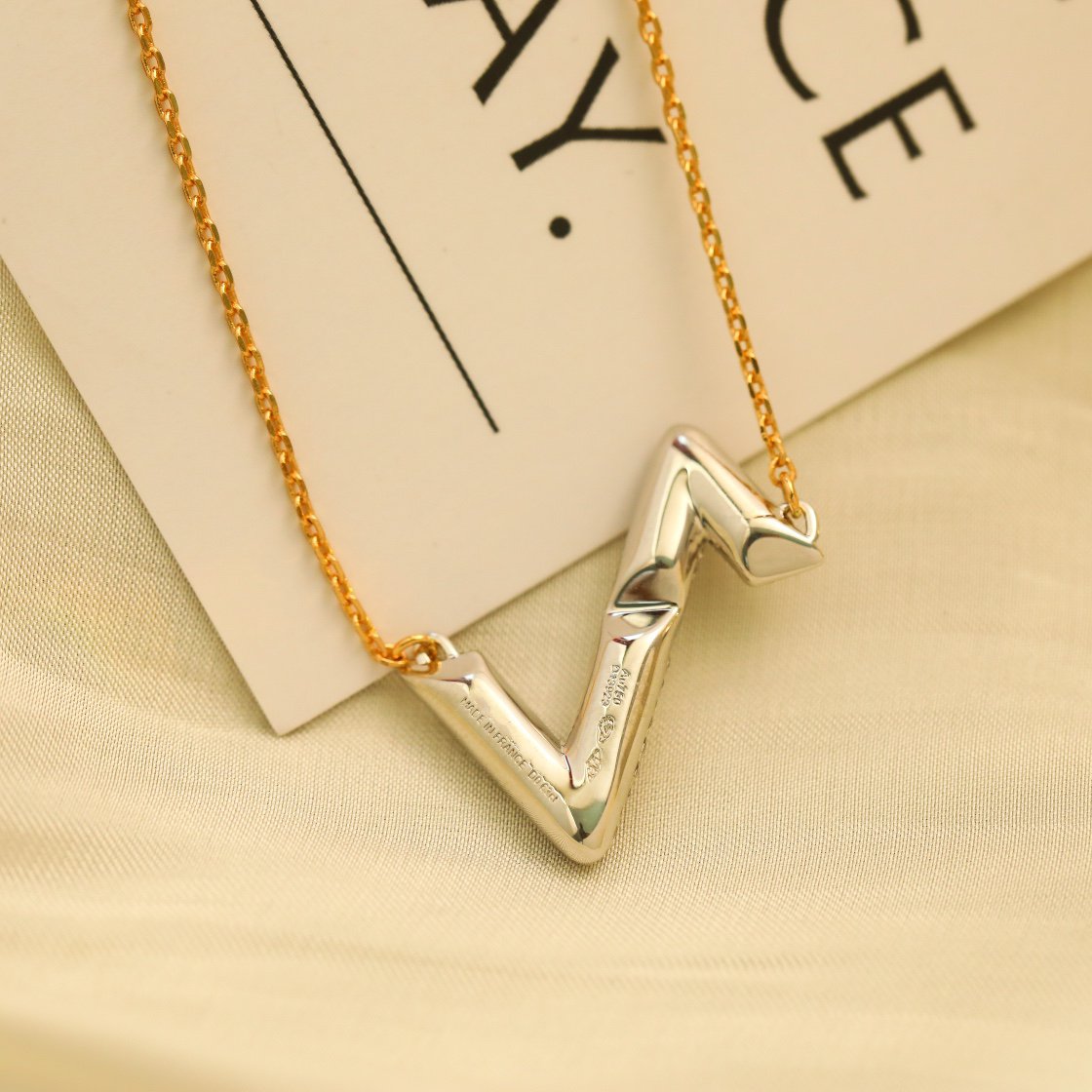 [Clover]VOLT SILVER DIAMOND PEDANT NECKLACE