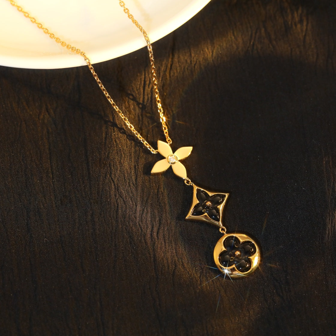 [Clover]STAR AND SUN ONYX PINK GOLD NECKLACE