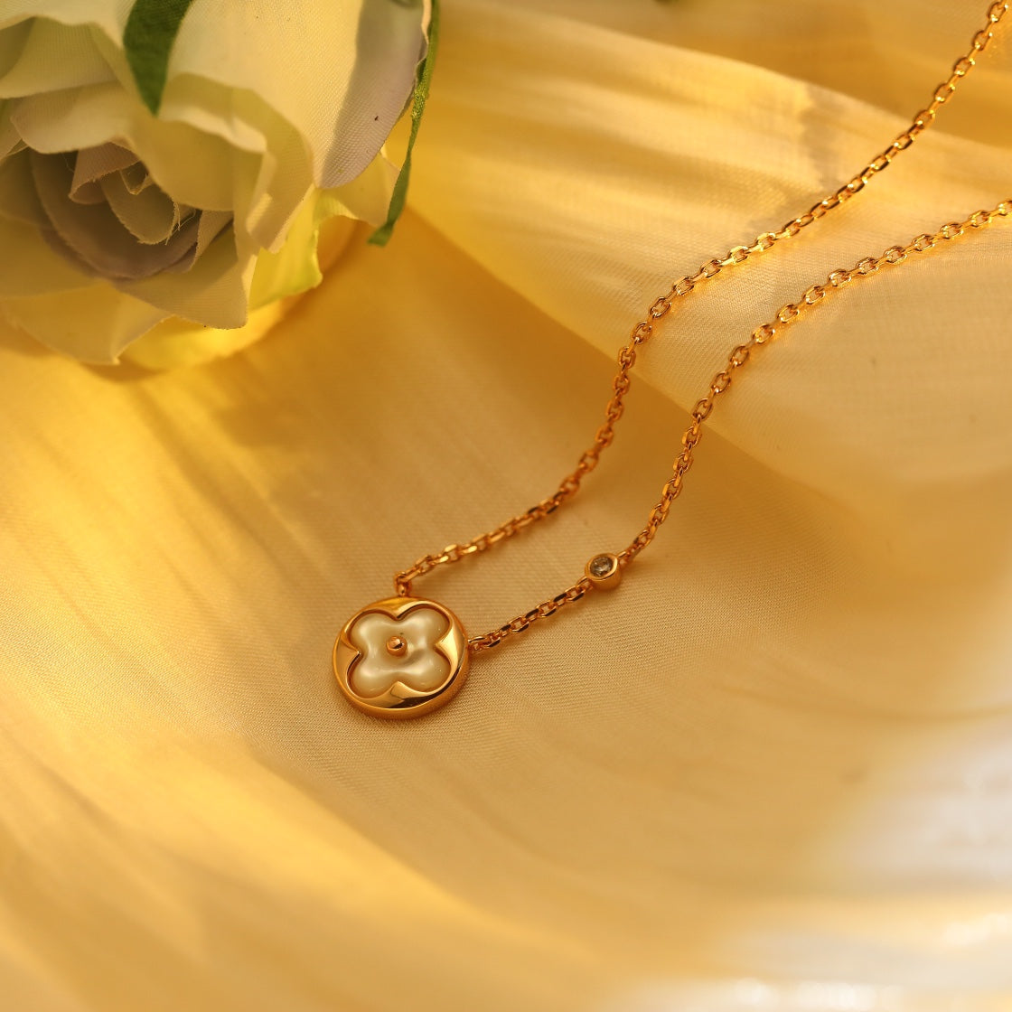 [Clover]SUN PEDANT PINK GOLD 1 DIAMOND NECKLACE