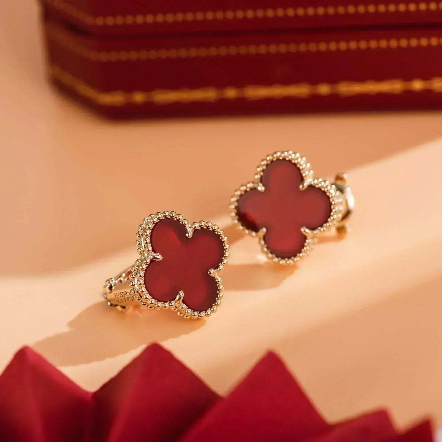[Clover]CLOVER MEDIUM 1 MOTIFS CARNELIAN  EARRINGS