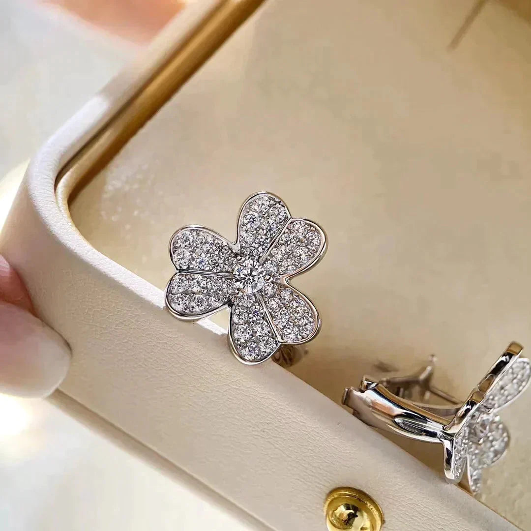[Clover]CLOVER COMOS DIAMOND EARRINGS SILVER