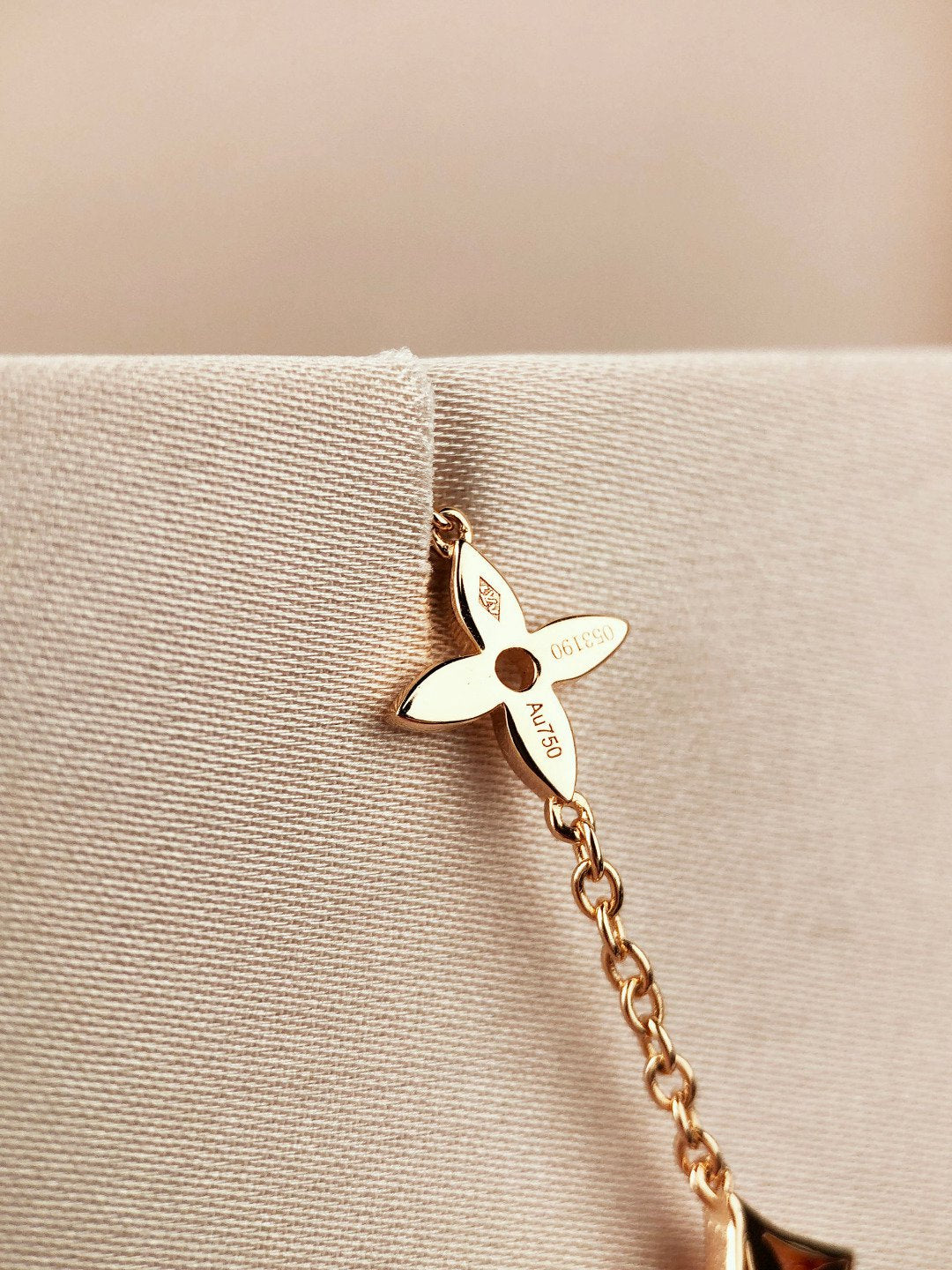 [Clover]STAR AND SUN 7 MOTIFS GOLD BRACELET