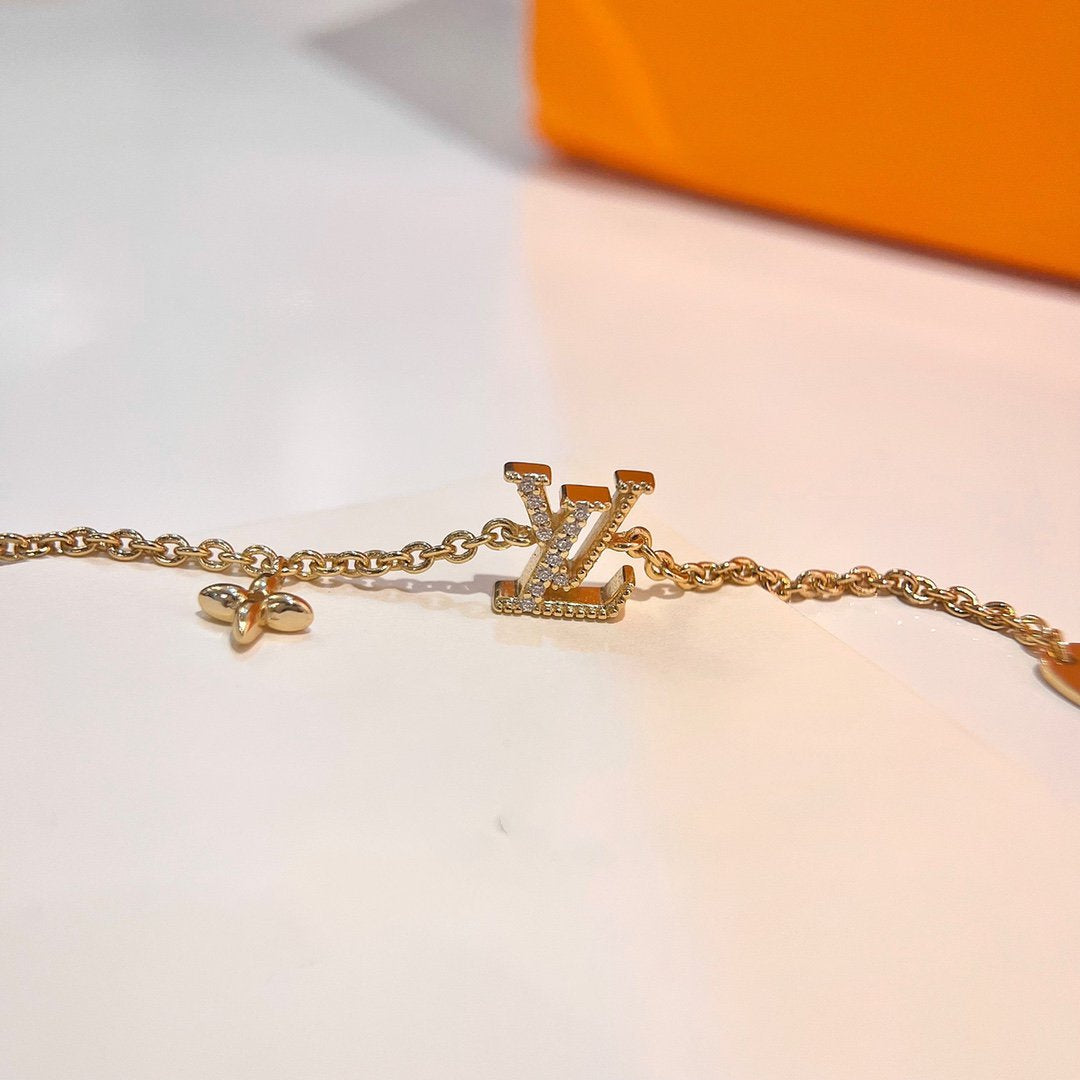 [Clover]LOGO STAR MOTIF GOLD BRACELET