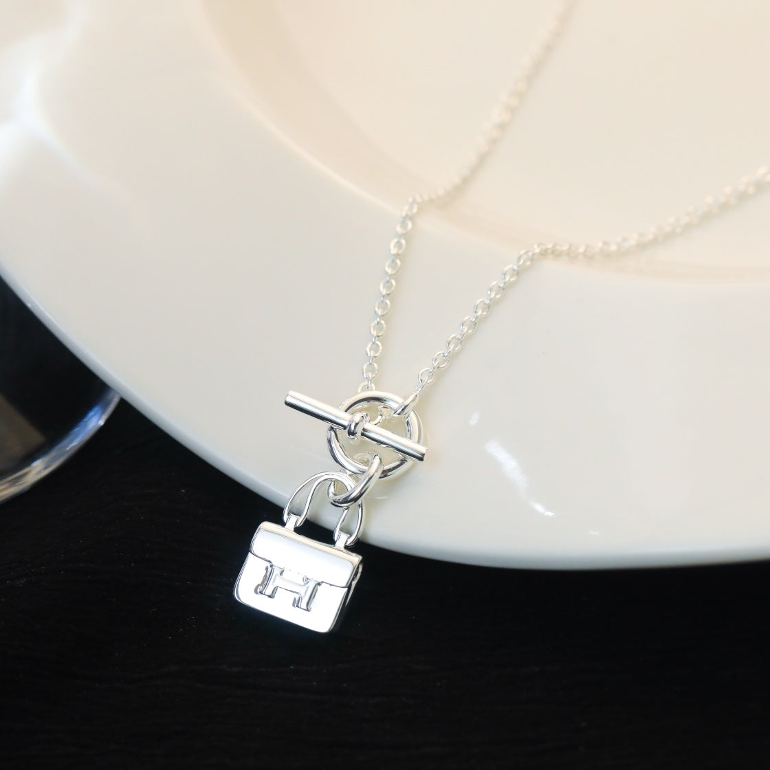 [Clover]POP H PEDANT SILVER NECKLACE