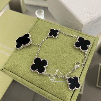 [Clover]CLOVER 5 MOTIFS SIVLER ONYX BRACELET