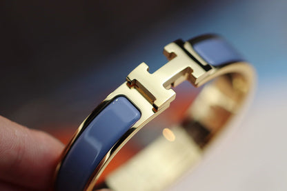 [Clover]H BRACELET 12MM BLUE GRAY
