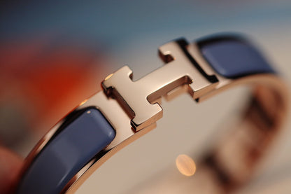 [Clover]H BRACELET 12MM BLUE GRAY