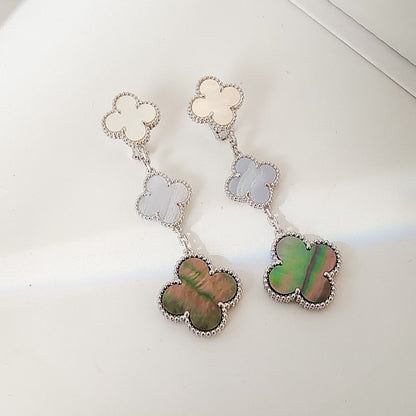 [Clover]CLOVER 3 MOTIFS CHALCEDONY DARK MOP SILVER EARRINGS