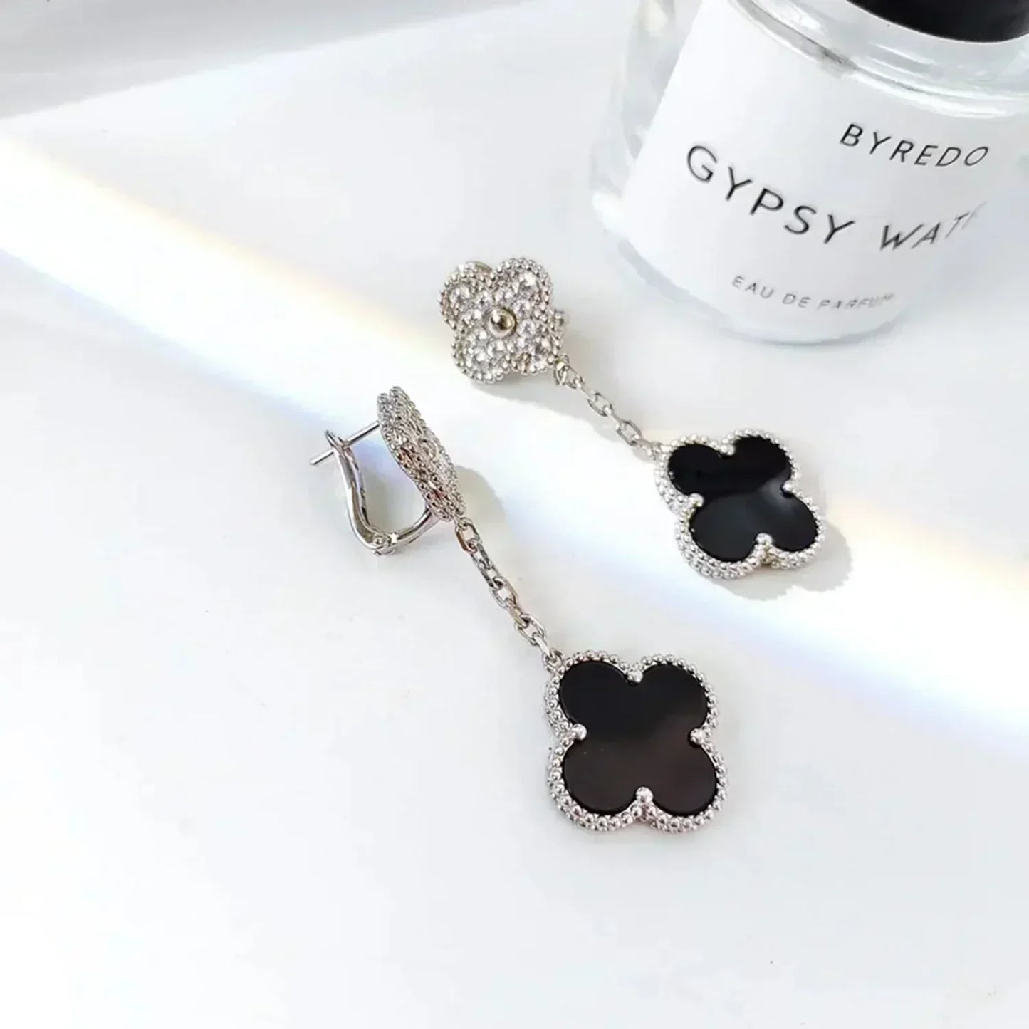 [Clover]CLOVER 2 MOTIFS  DIAMOND ONYX EARRINGS SILVER