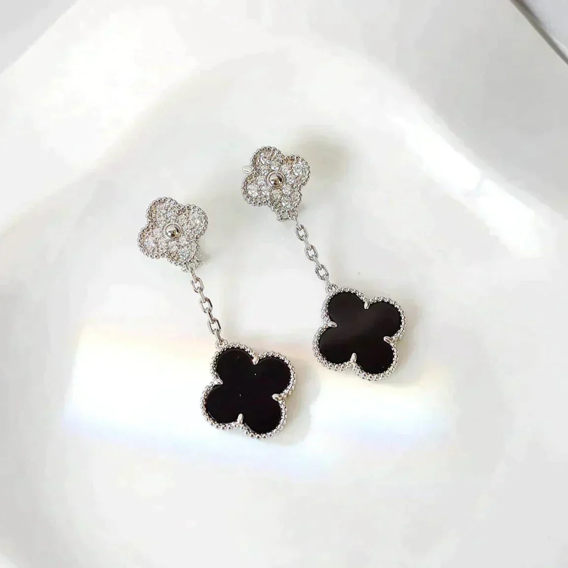 [Clover]CLOVER 2 MOTIFS  DIAMOND ONYX EARRINGS SILVER