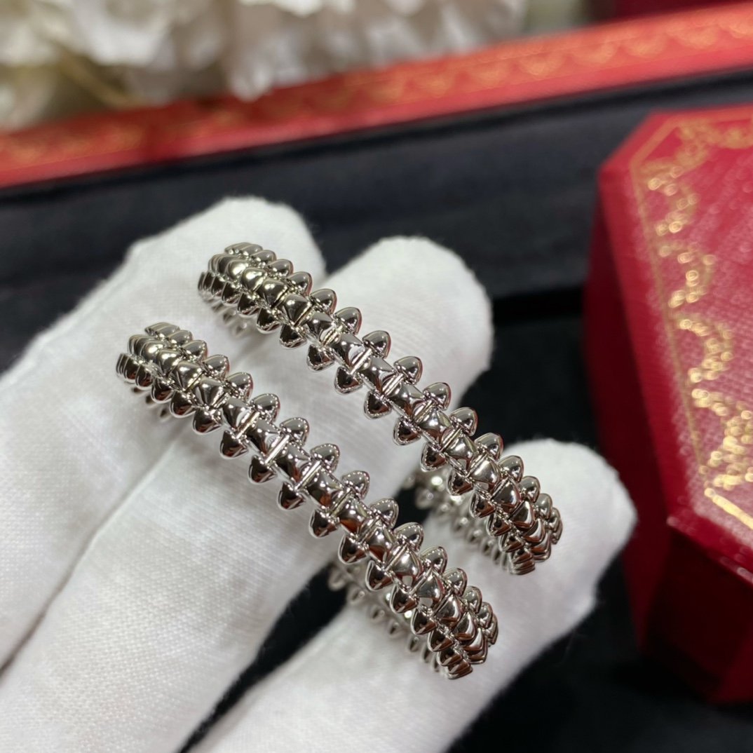 [Clover]CLASH LARGE HOOP EARRINGS