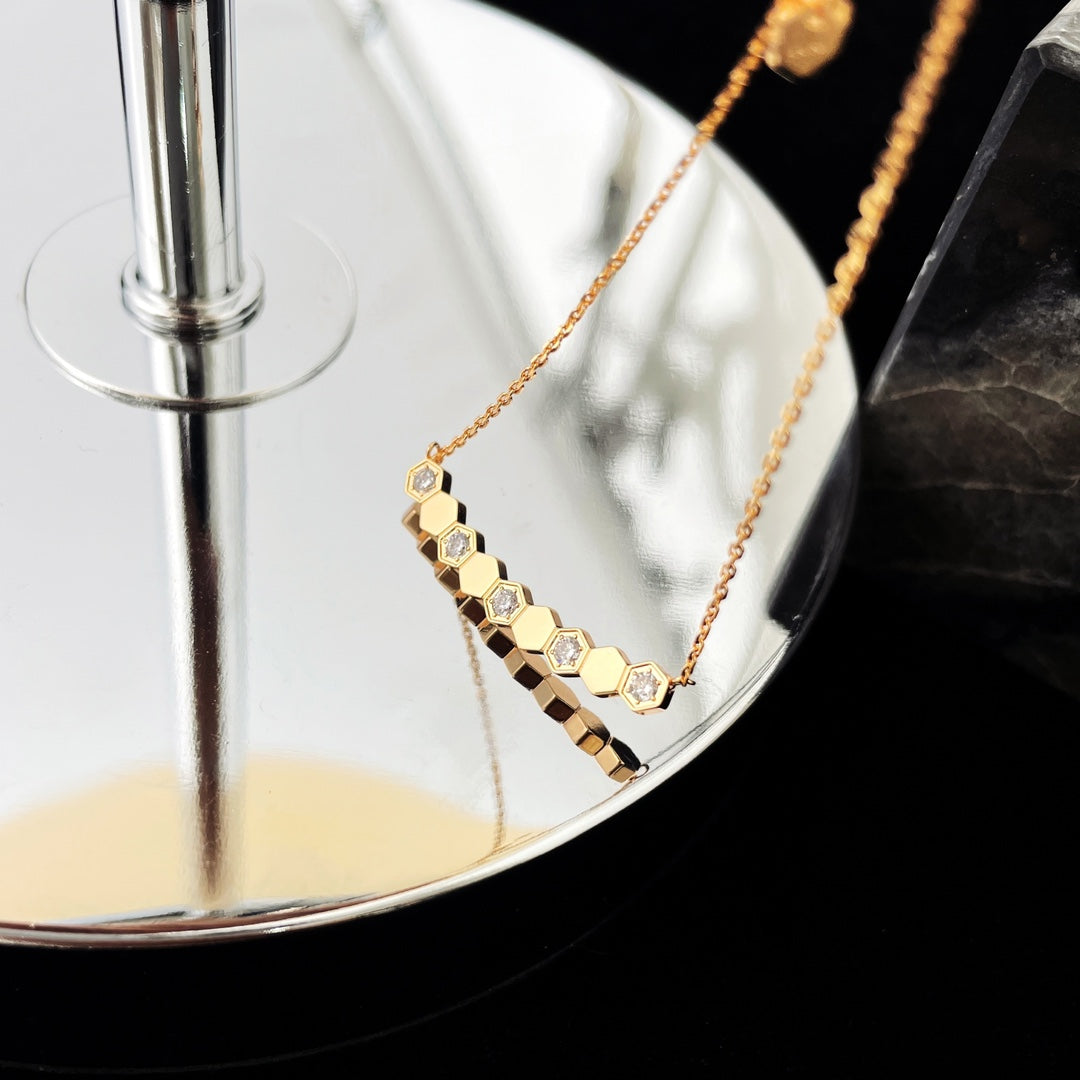 [Clover]BEE MY LOVE DIAMOND NECKLACE